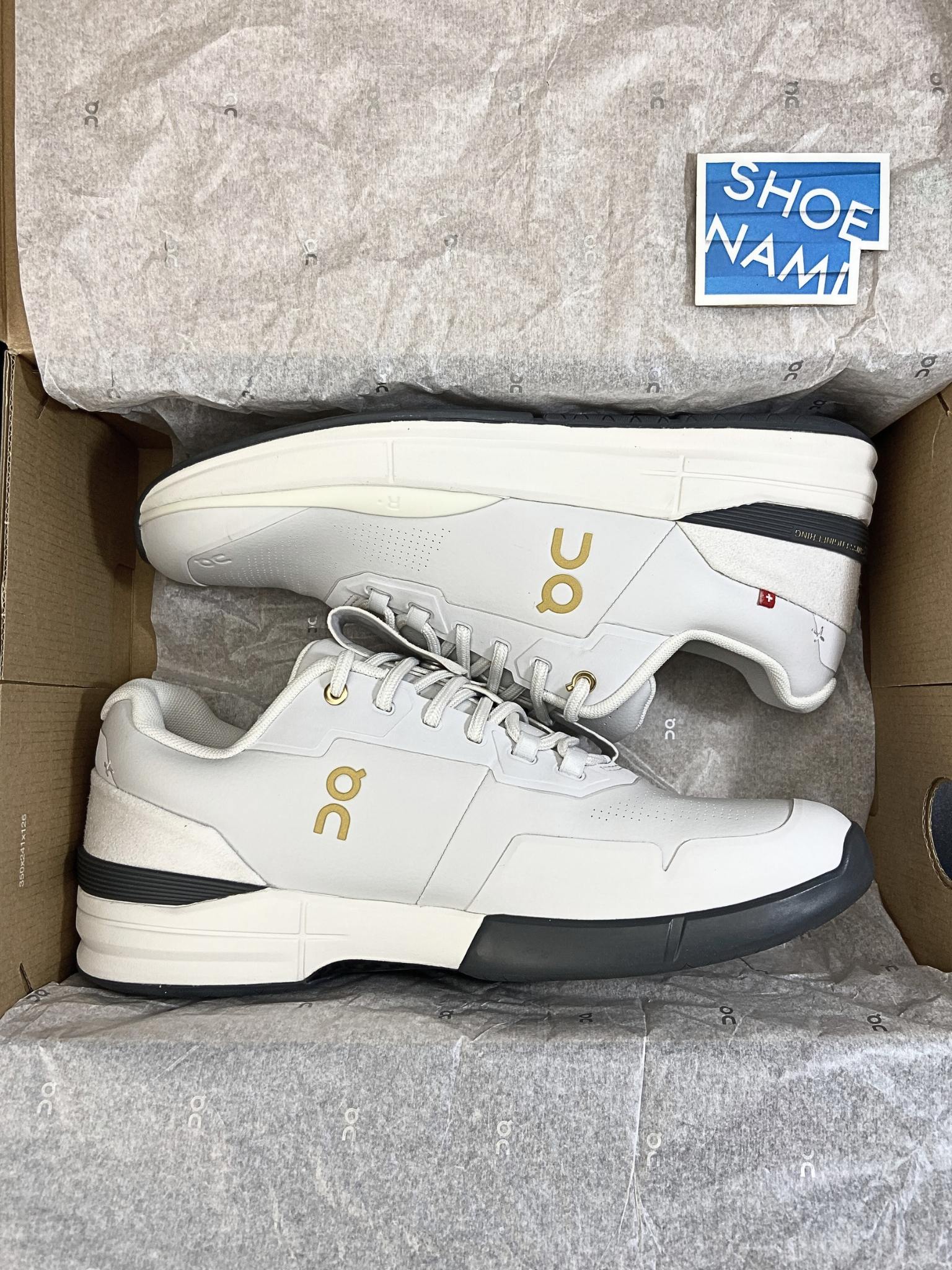 On THE ROGER Pro Ace 'Frost Shadow'