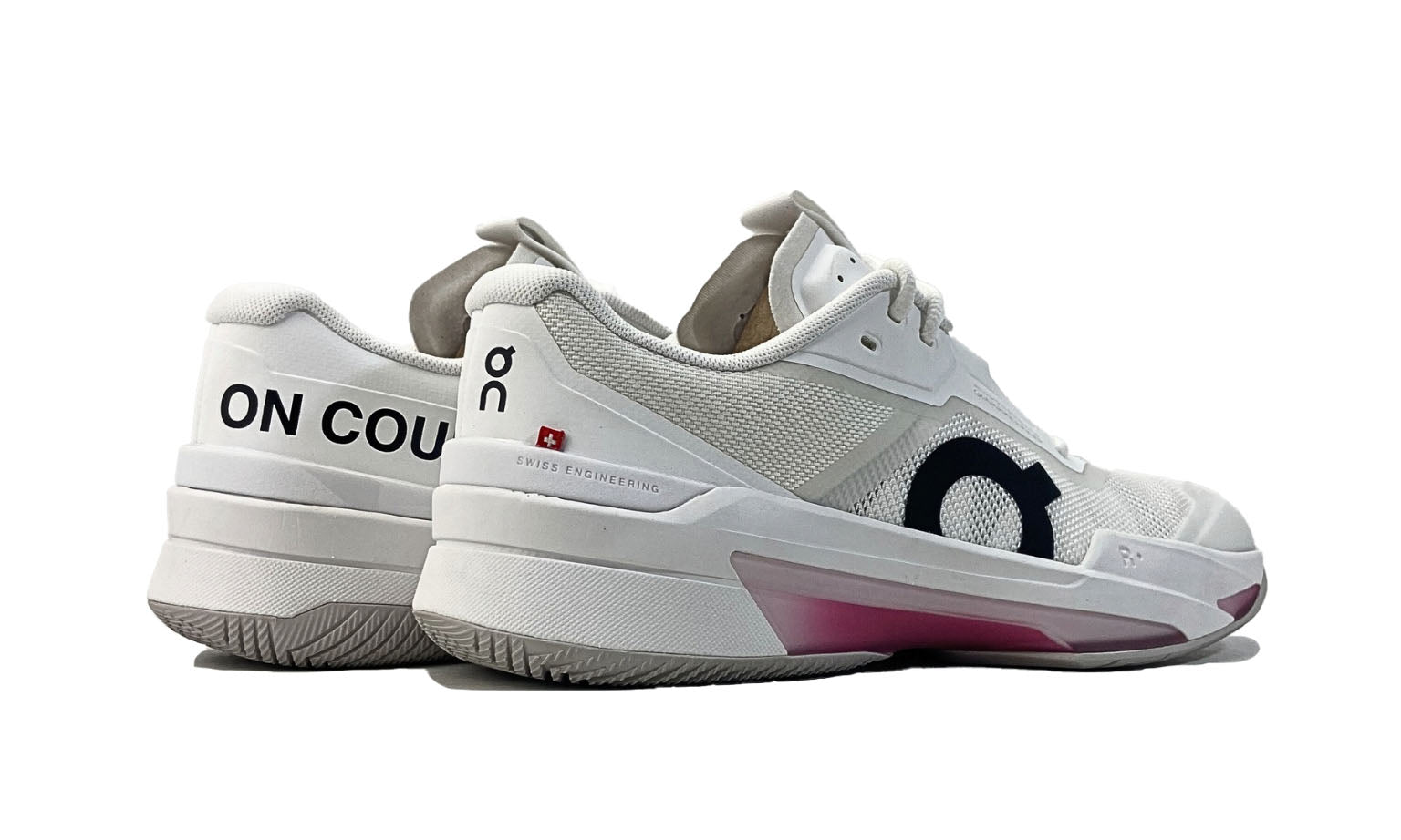 On The Roger Pro Fire 'White Pink'