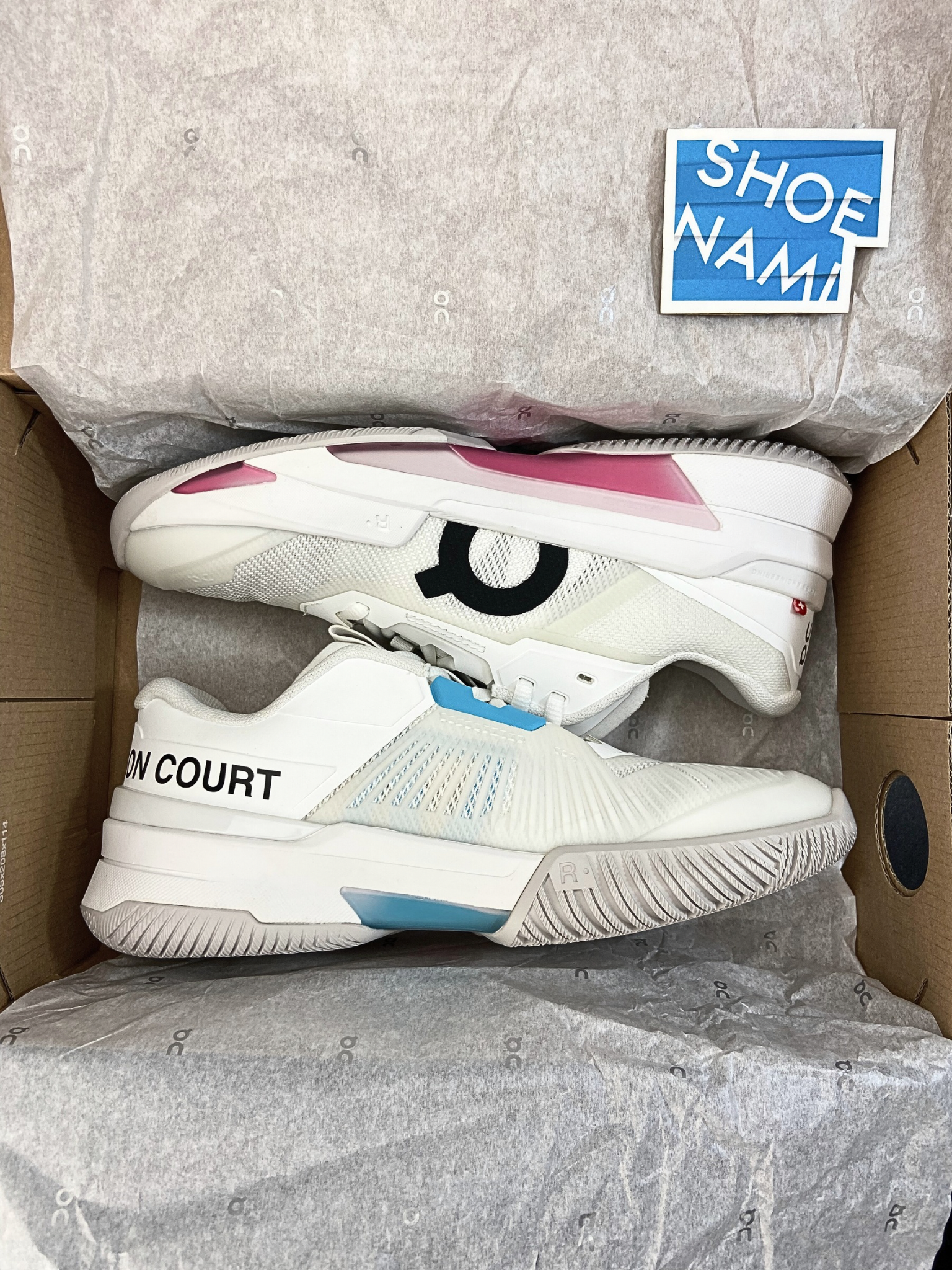 on-the-roger-pro-fire-white-pink-womens-3WF30032626-2