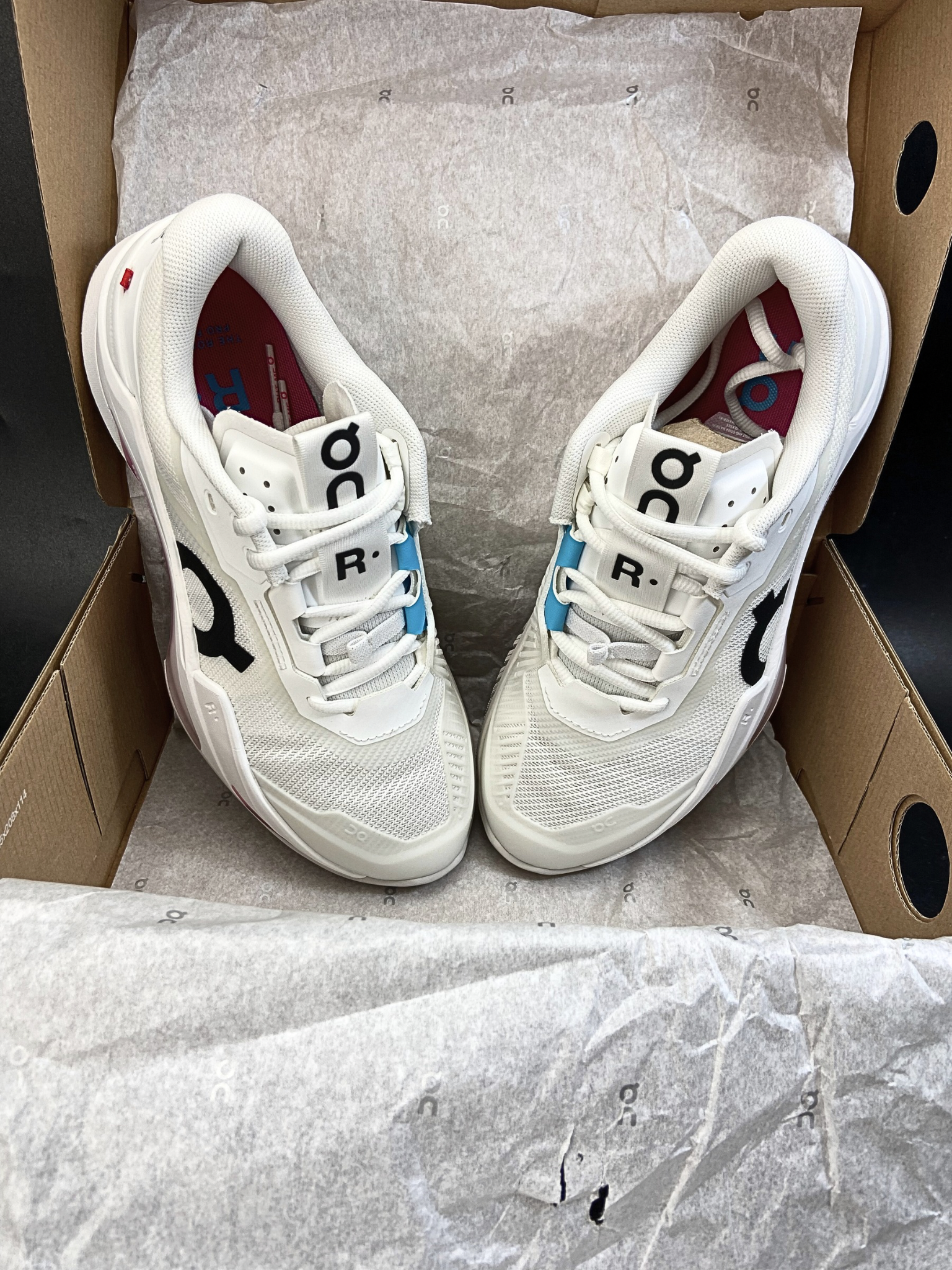 on-the-roger-pro-fire-white-pink-womens-3WF30032626-5