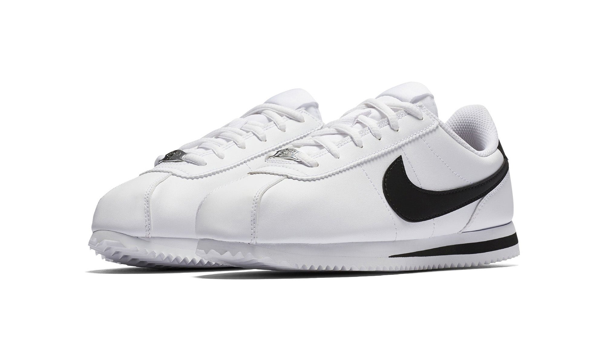 Black cheap cortez nike