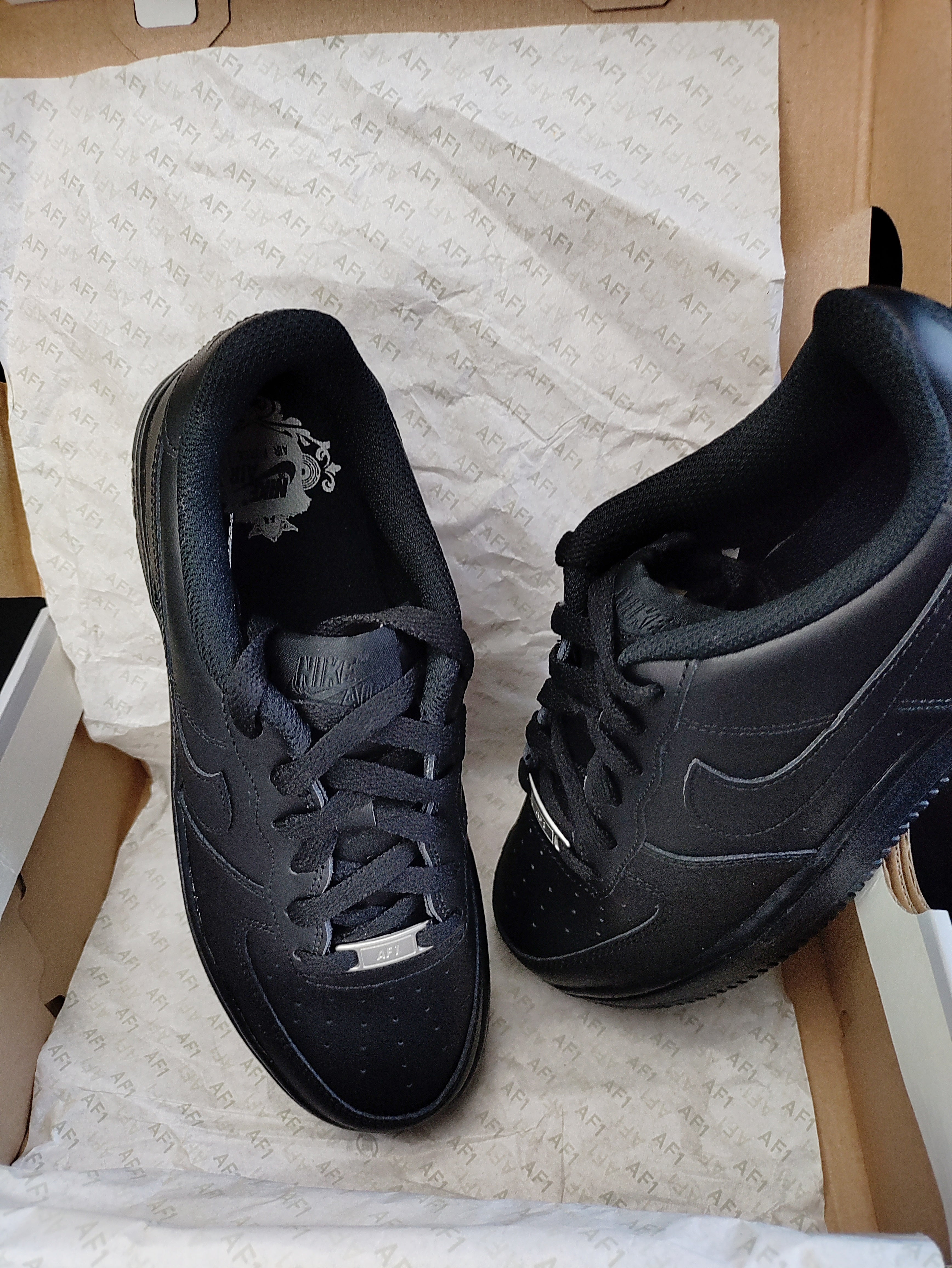 Black nike air outlet force ones