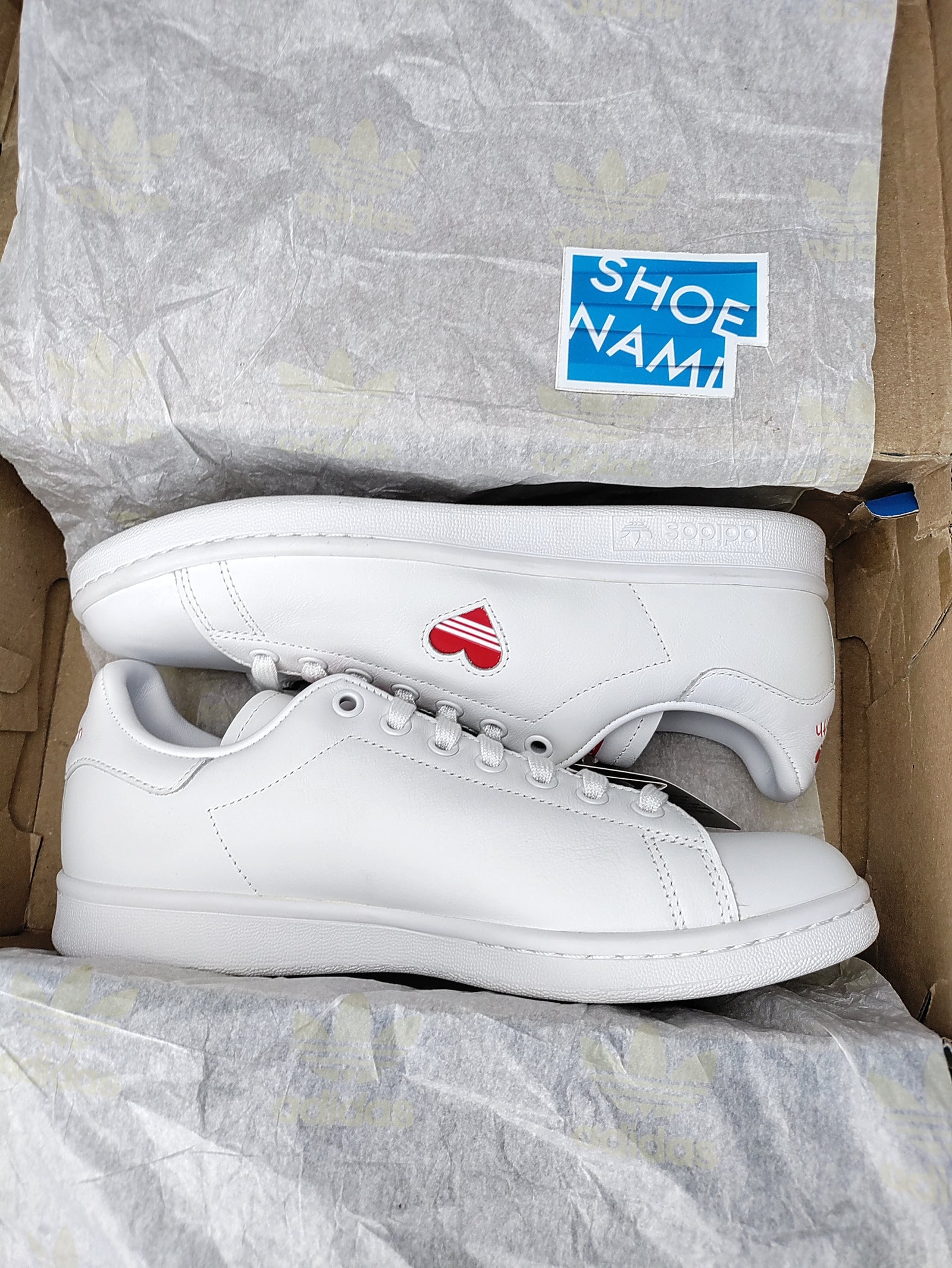 adidas stan smith heart red