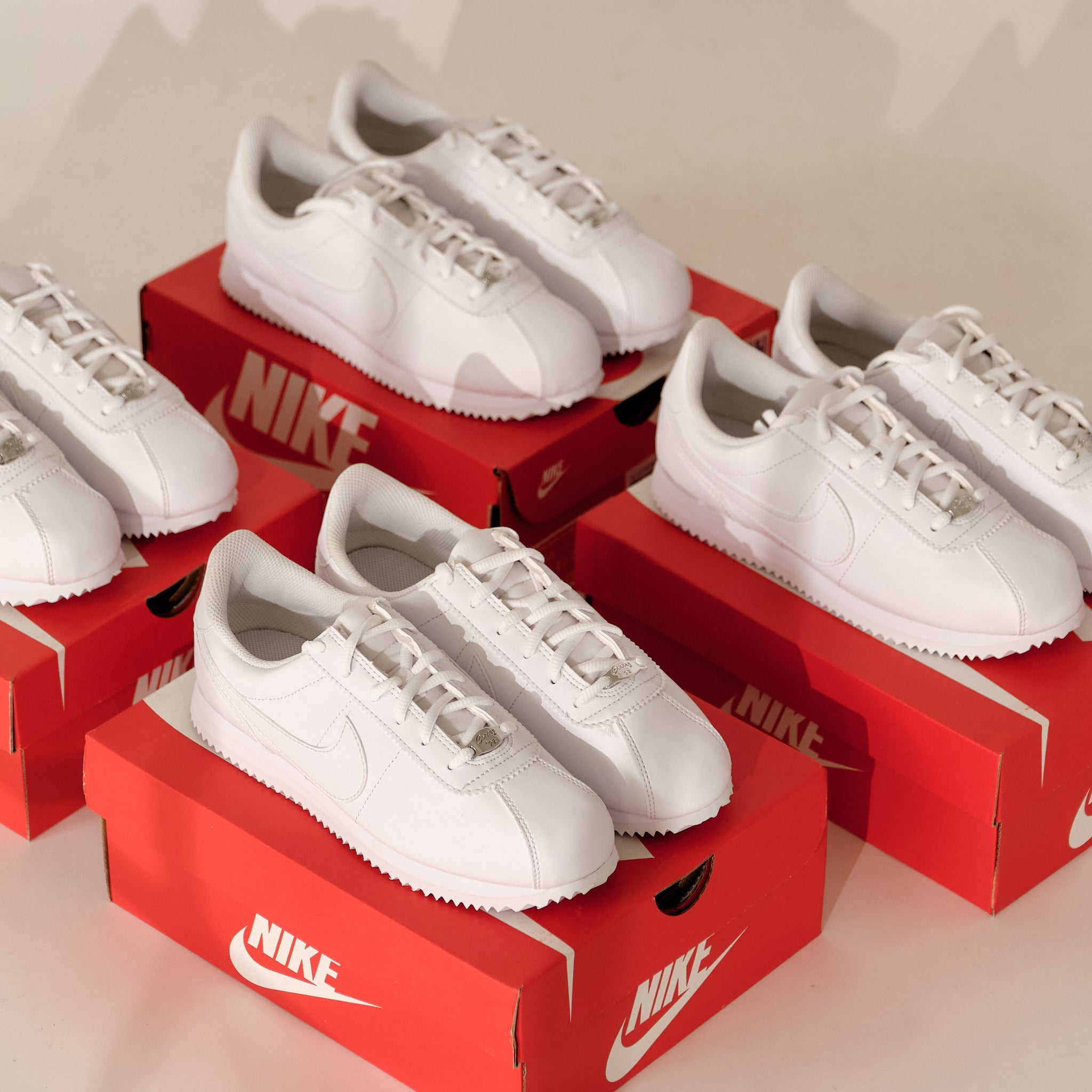 Nike cortez triple white philippines on sale