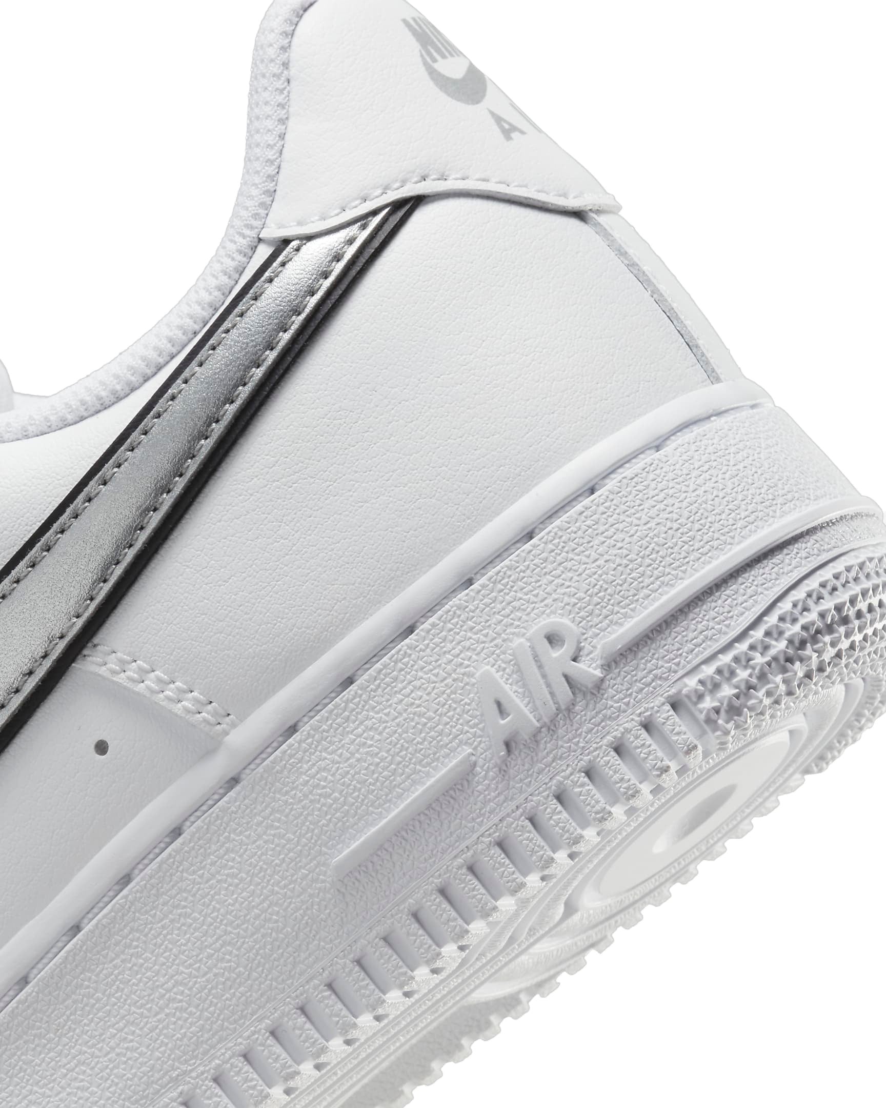 Nike Air Force 1 '07 Essential 'White/Metallic Silver'
