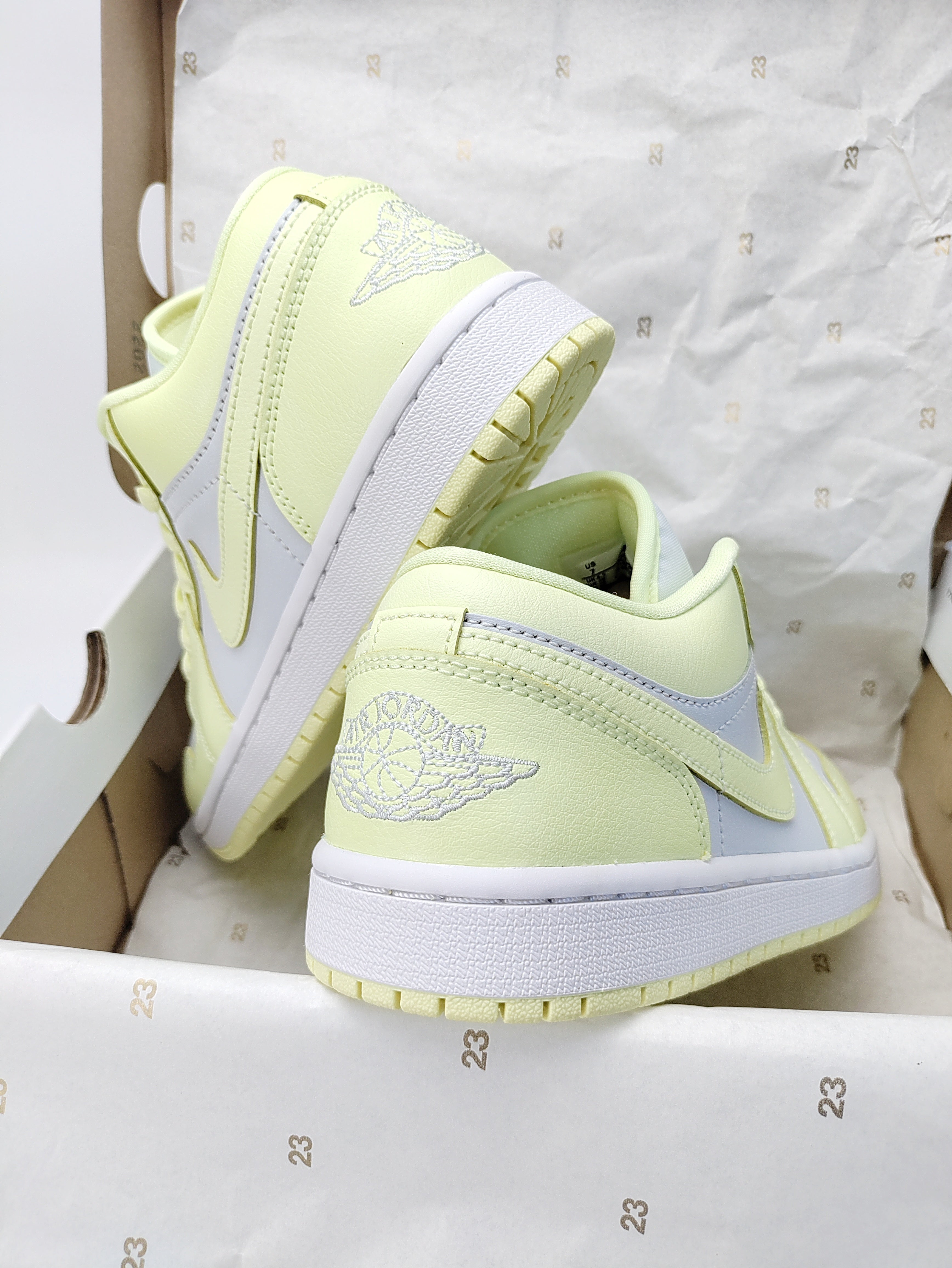 Air Jordan 1 Low 'Lemon Twist'