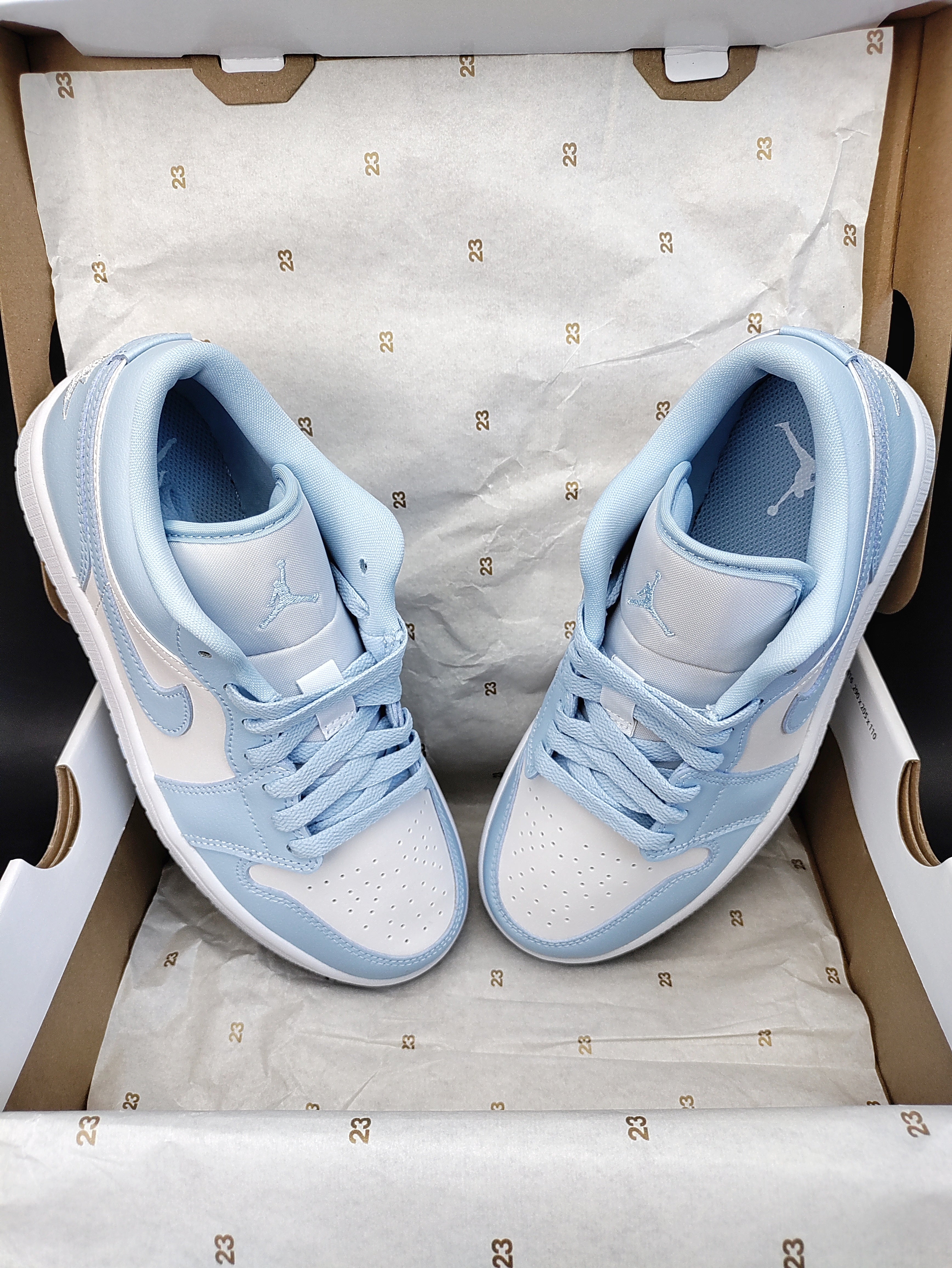 Air Jordan 1 Low White Ice Blue