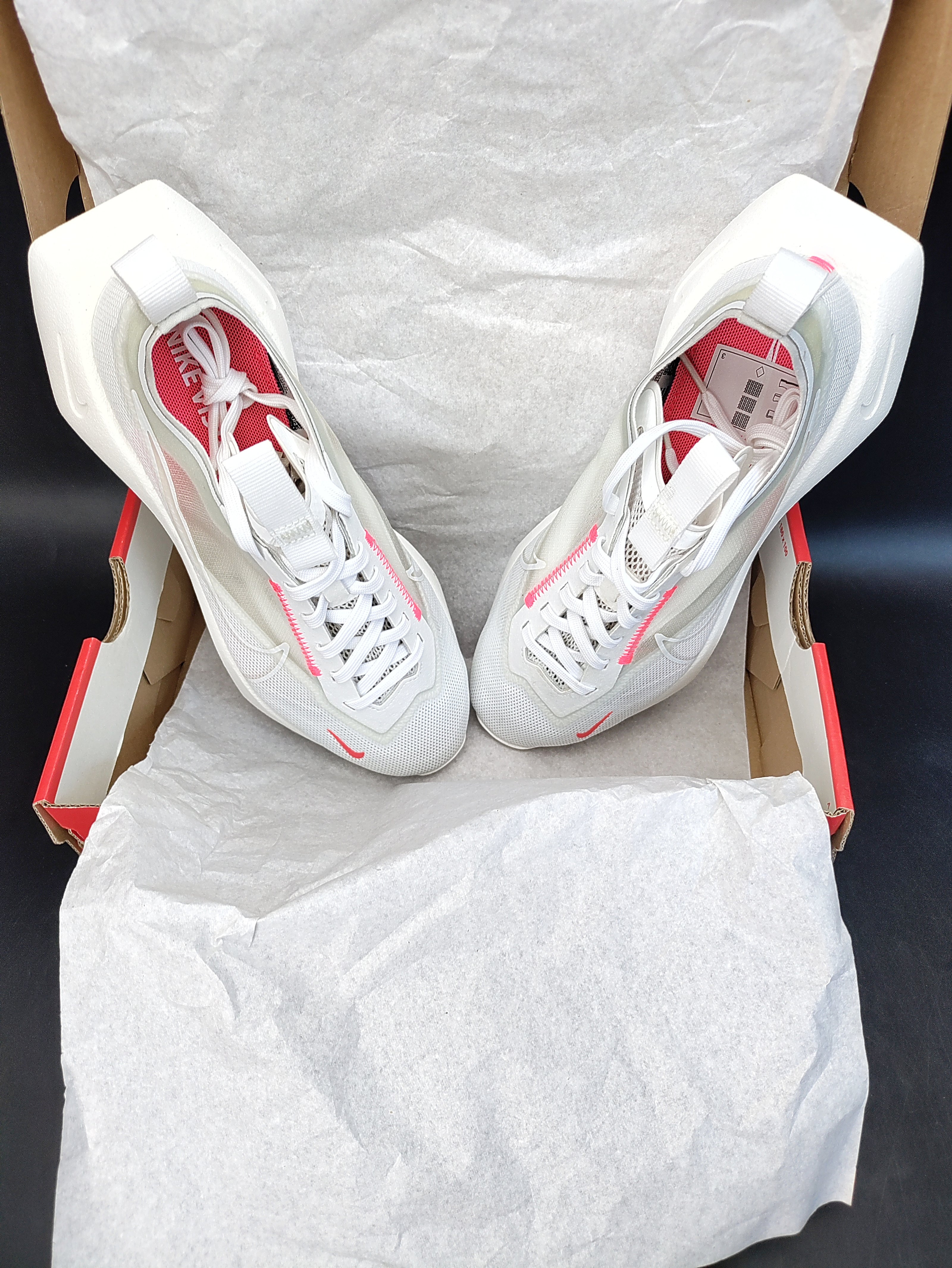 vista lite nike white